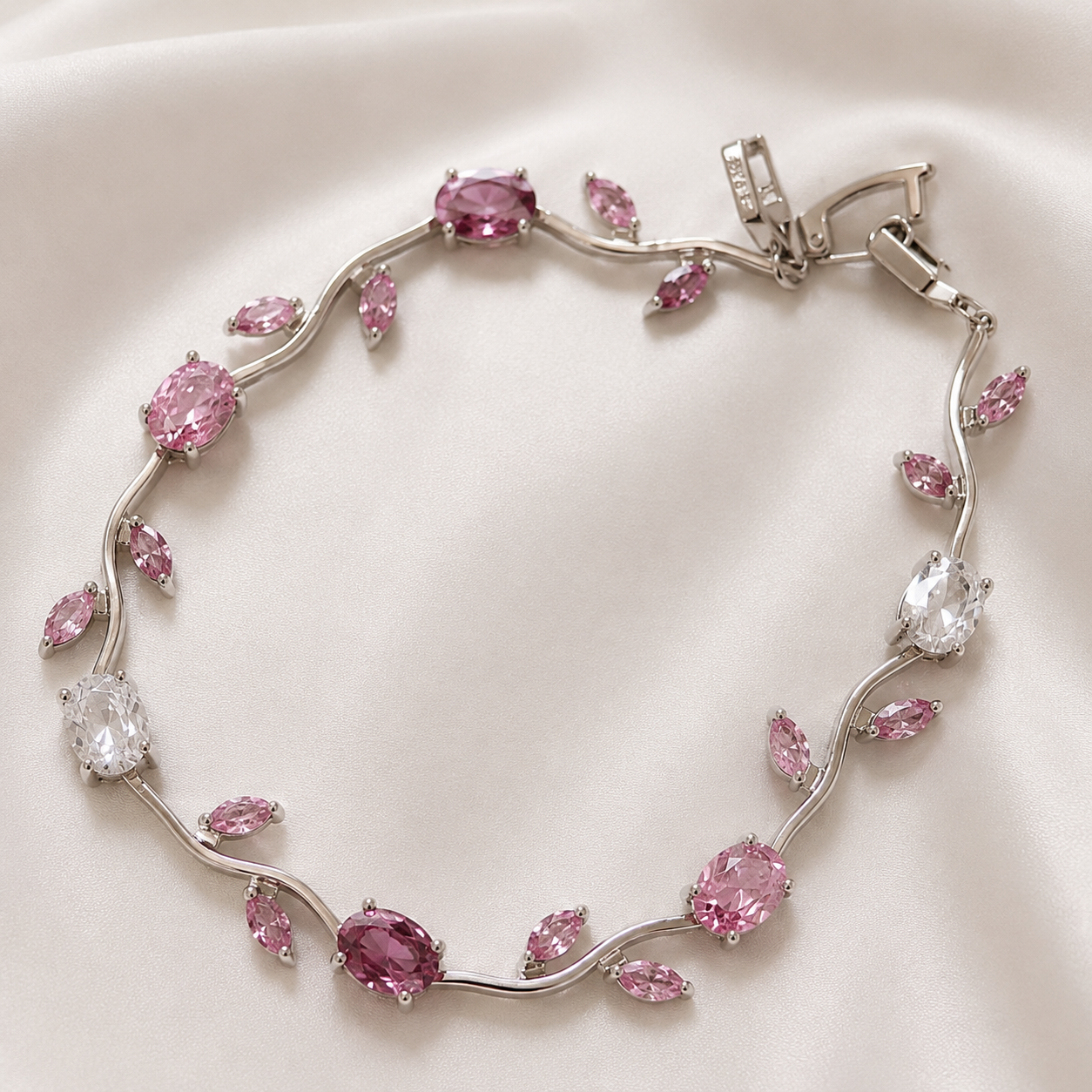 Viral tulip bracelet, Anti-tarnish, Waterproof